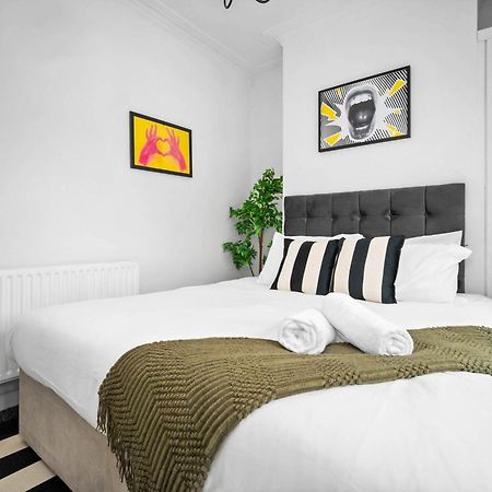 Luxury Apartment - Fast Wifi - Wolverhampton 9Apc Екстериор снимка